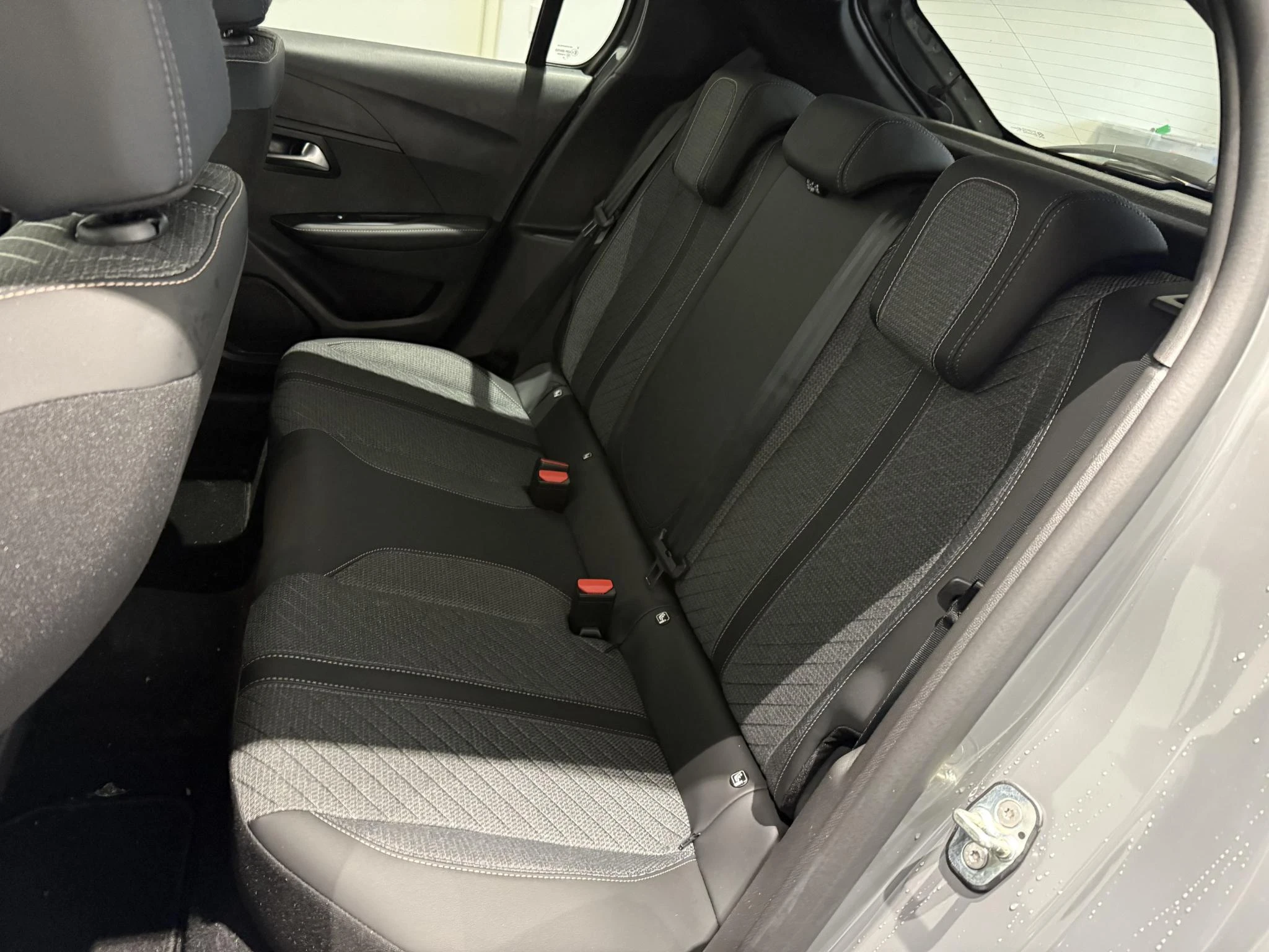Peugeot-208-image-8