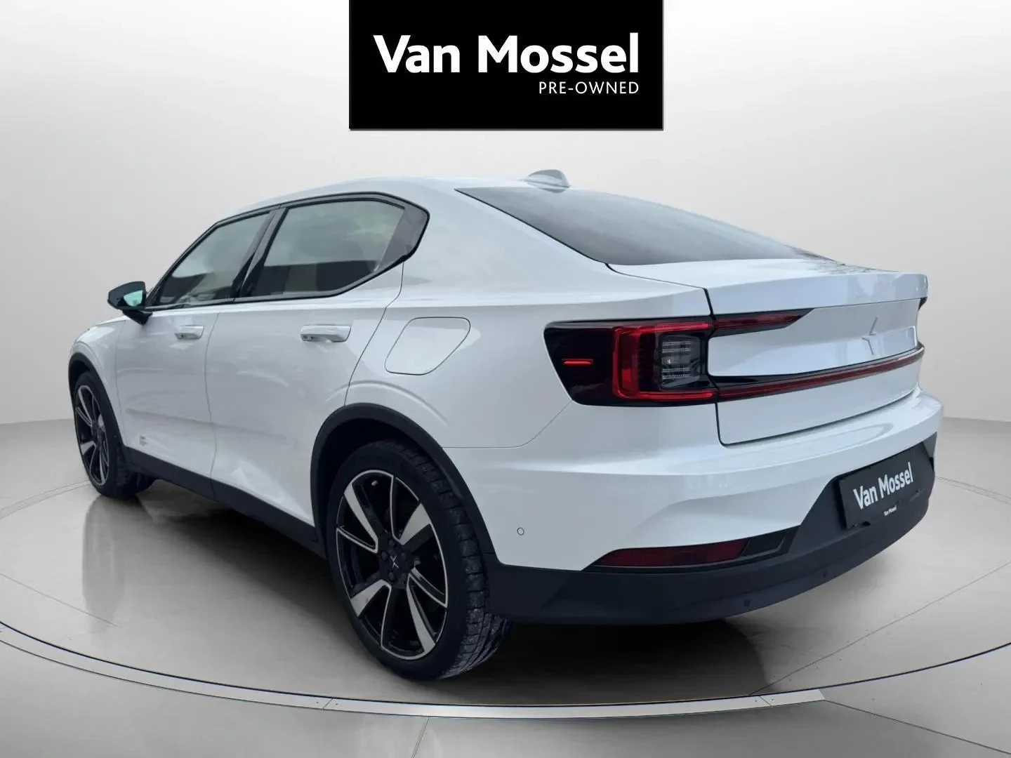 Polestar-2-image-6