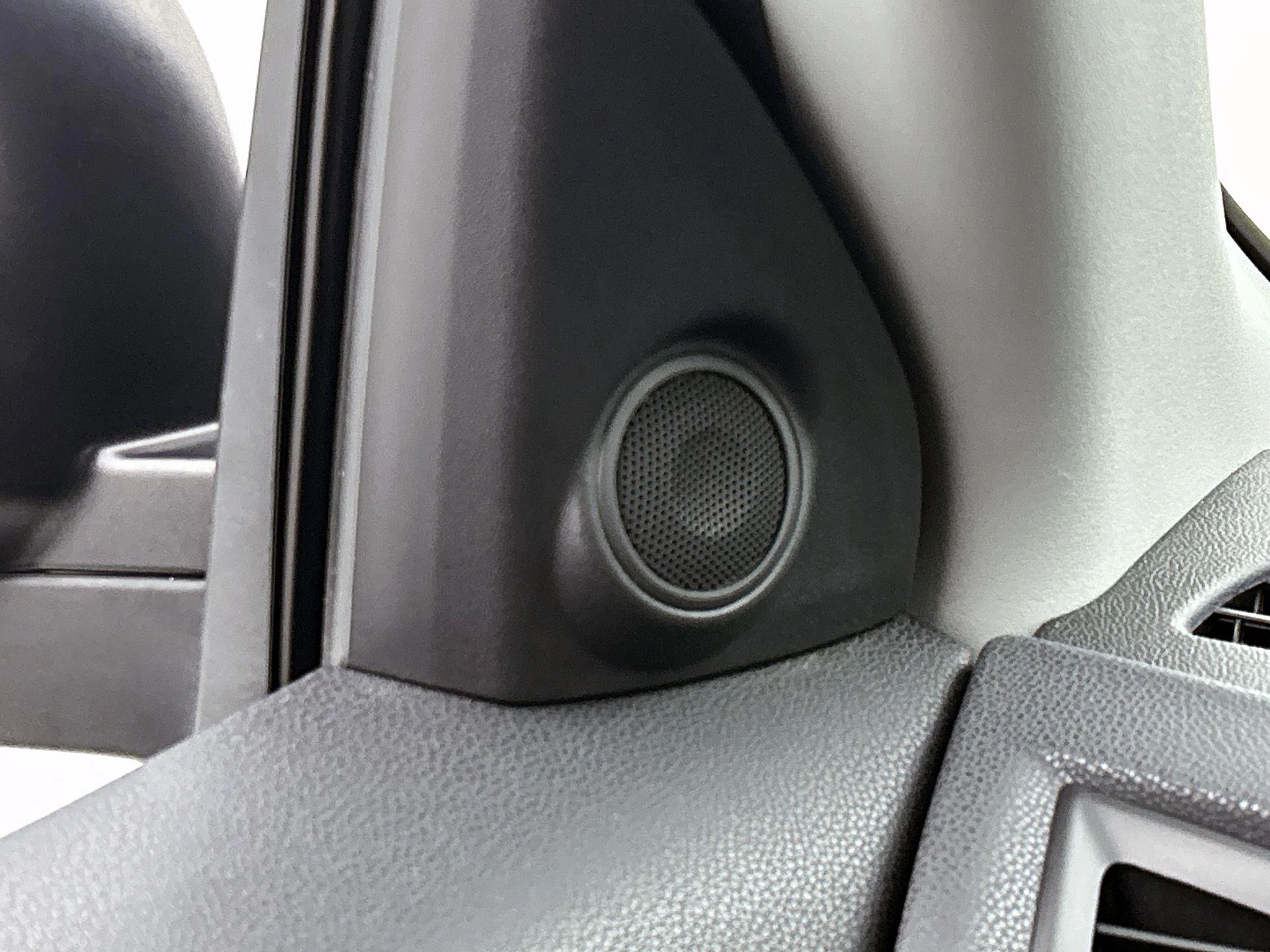 Mitsubishi-ASX-image-8