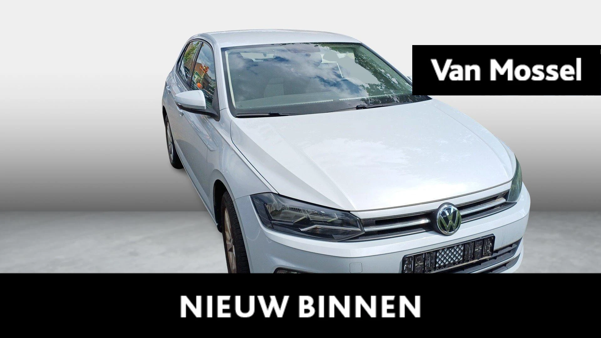 Volkswagen-Polo-image-0