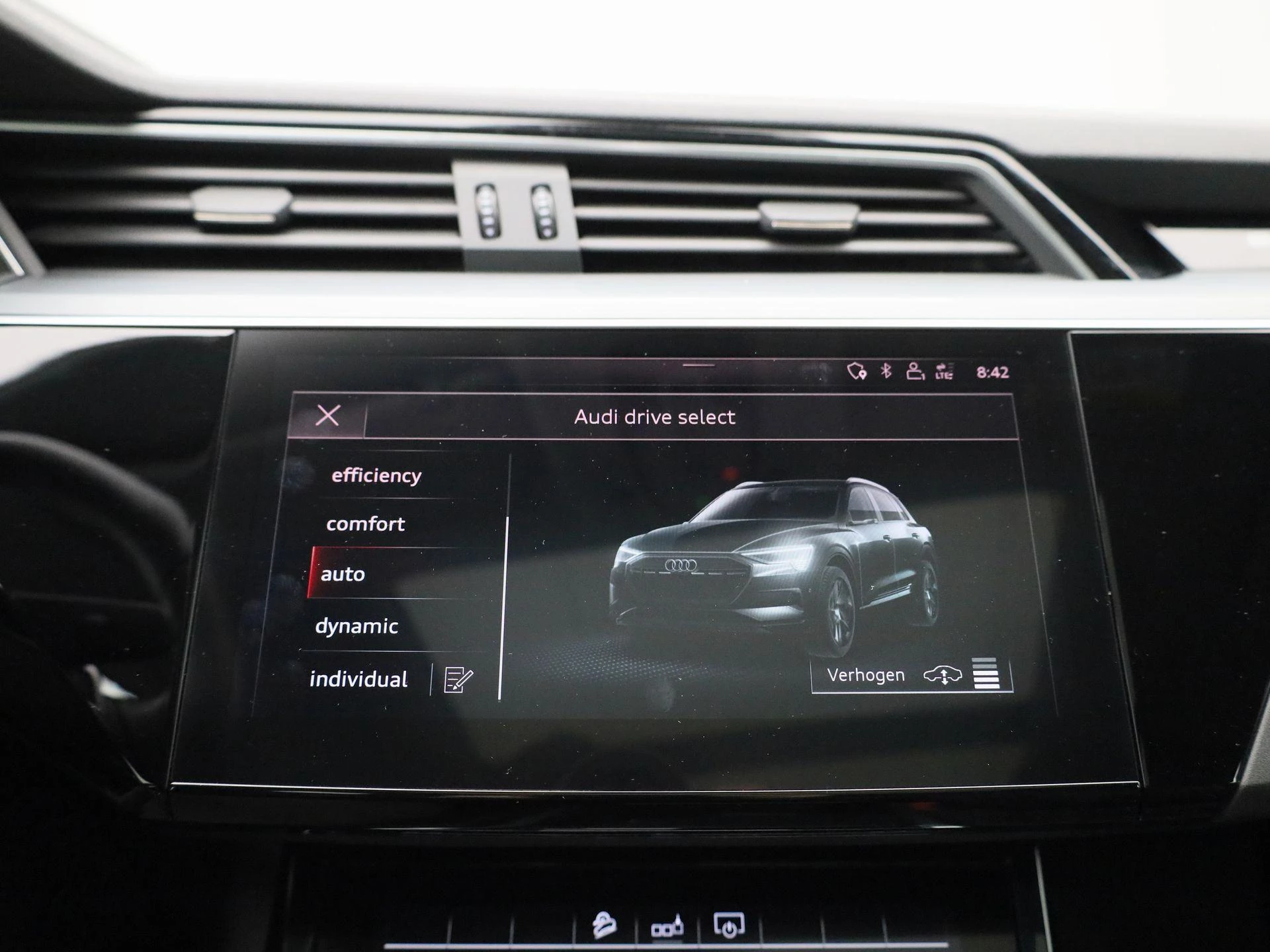 Audi-e-tron-image-29