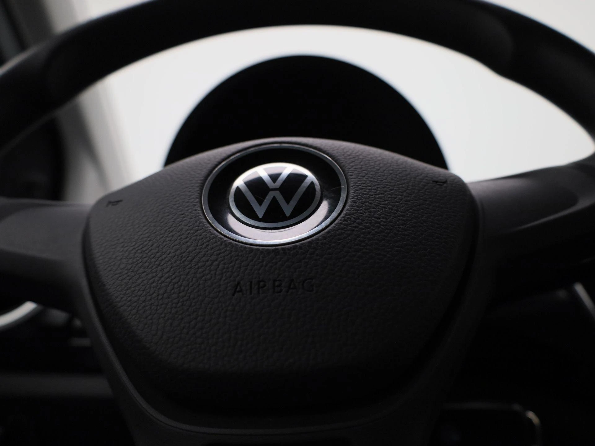 Volkswagen-up!-image-22