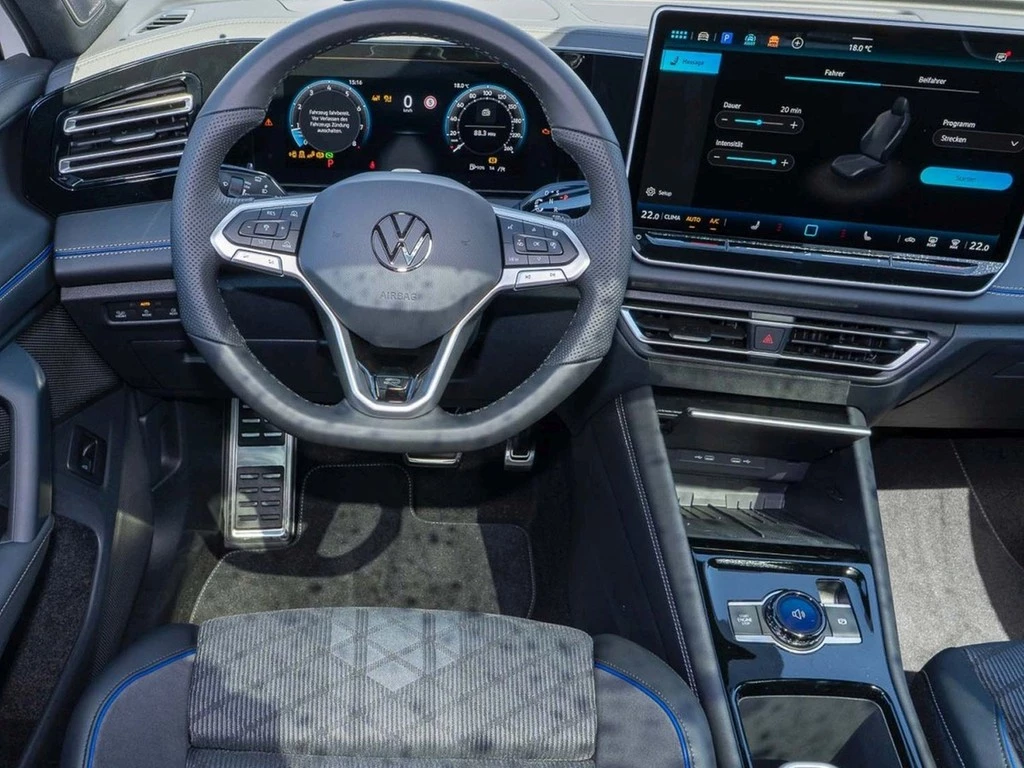 Volkswagen-Tiguan-image-13