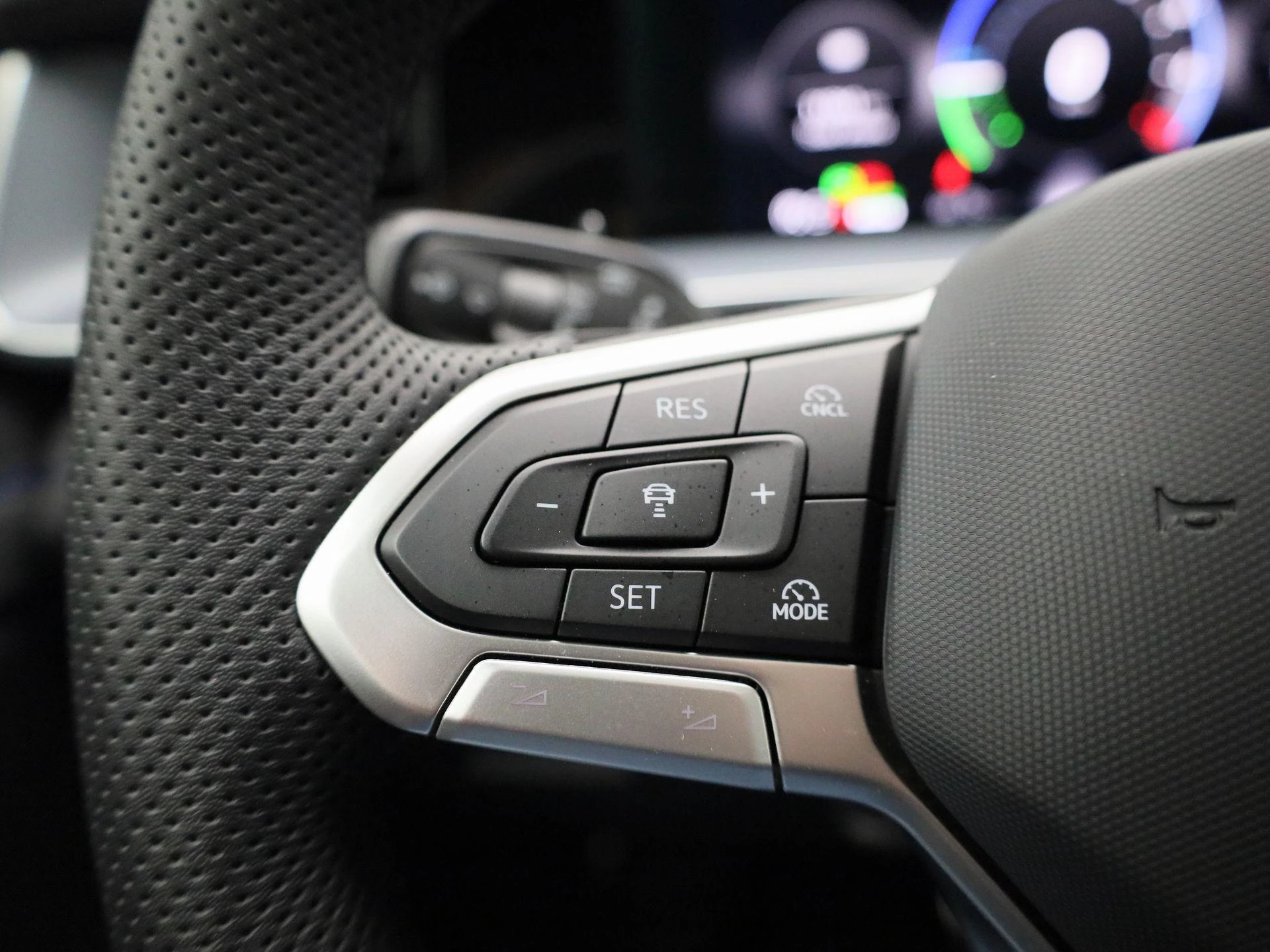 Volkswagen-Tayron-image-18
