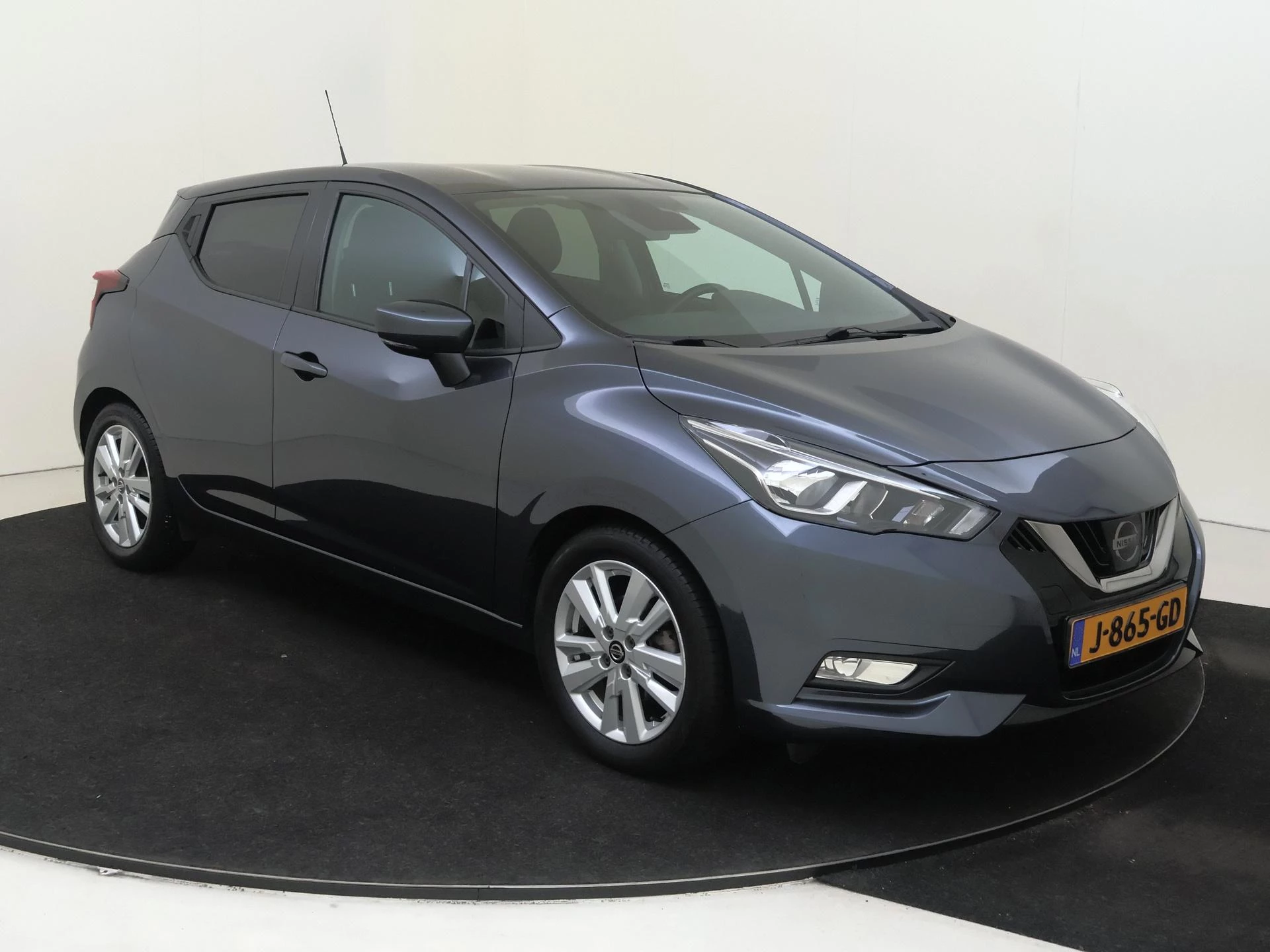 Nissan-Micra-image-1