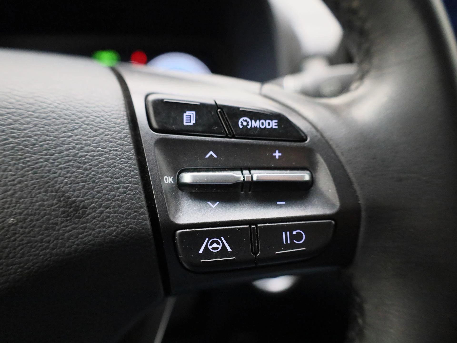 Hyundai-Kona-image-16