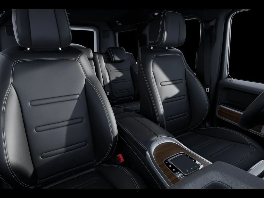 Mercedes-Benz-G-Klasse 580-image-11