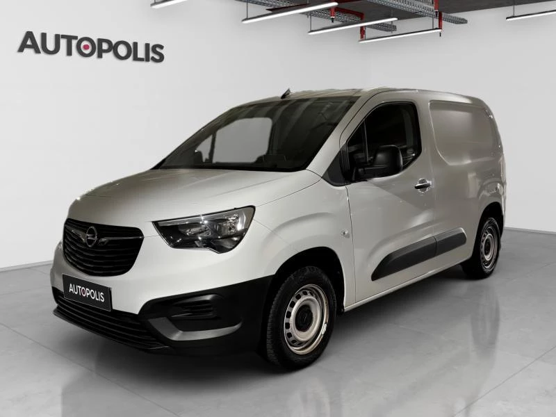 Opel-Combo-image-0