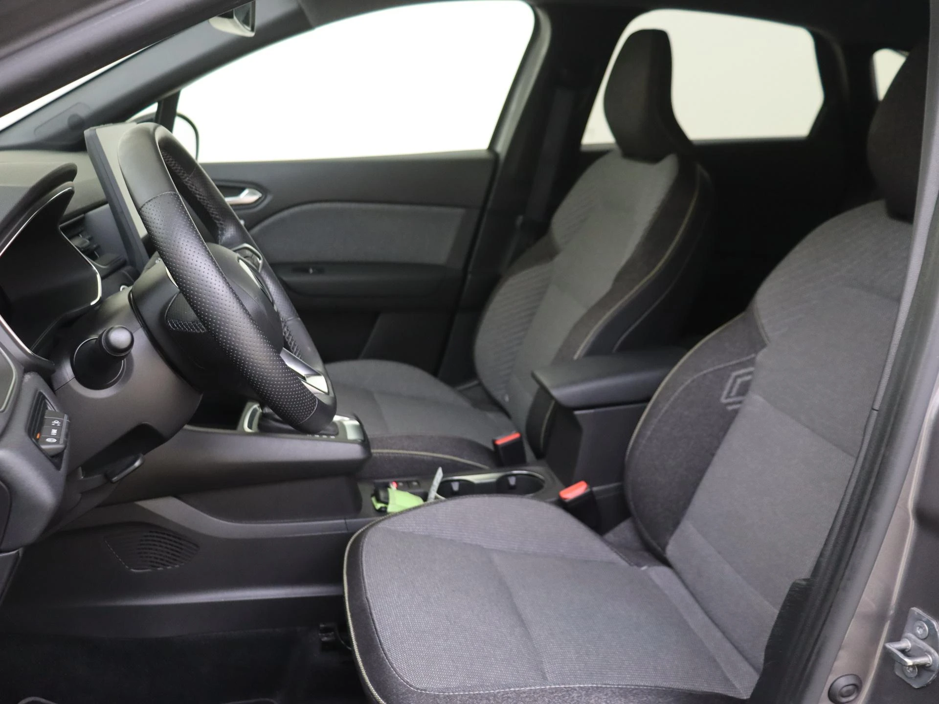 Renault-Captur-image-17