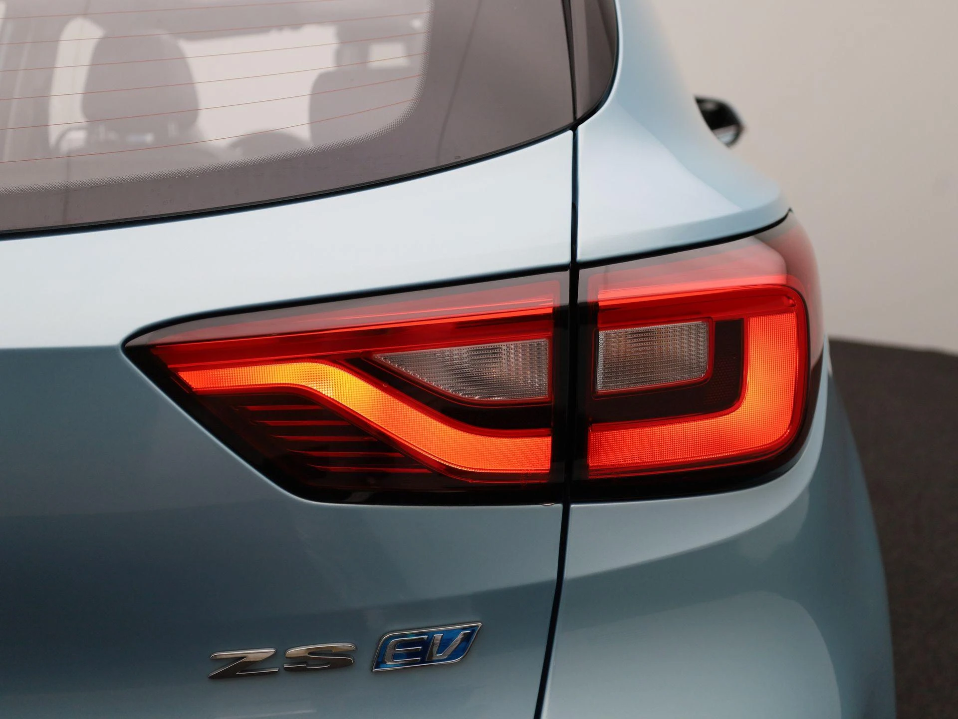 MG-ZS EV-image-34
