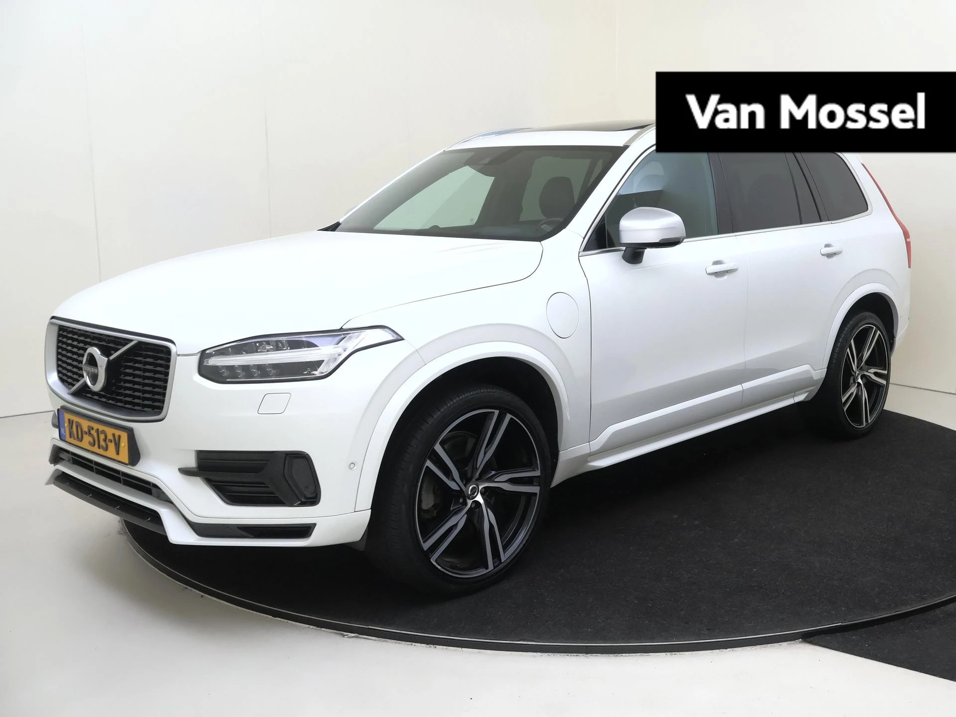 Volvo-XC90-image-0