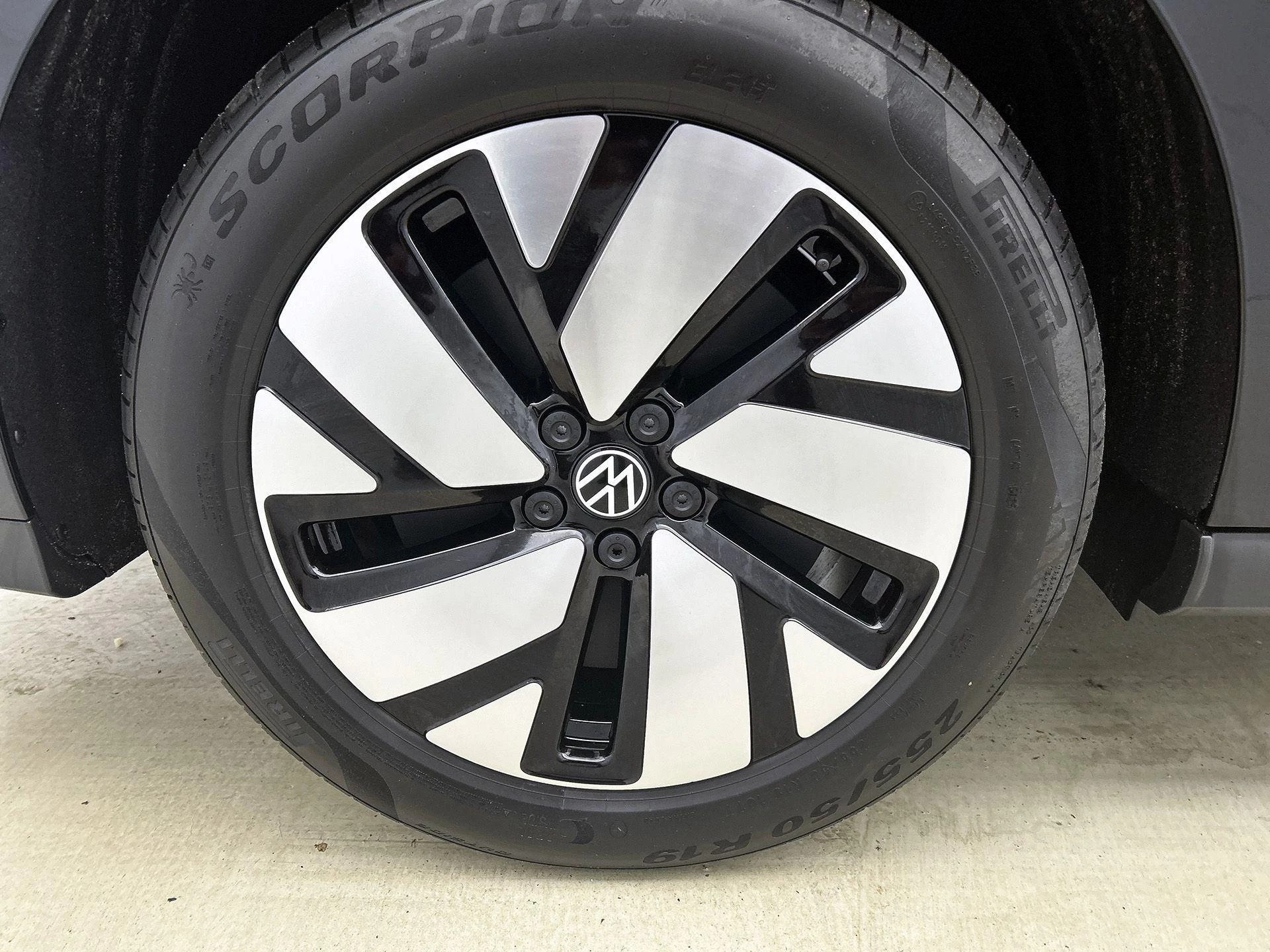 Volkswagen-ID. Buzz Cargo-image-30