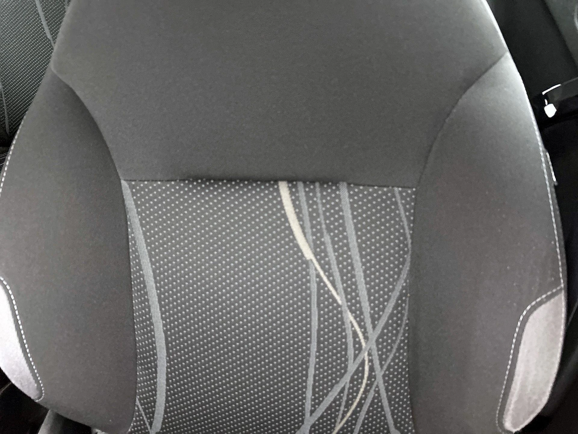 Peugeot-208-image-13