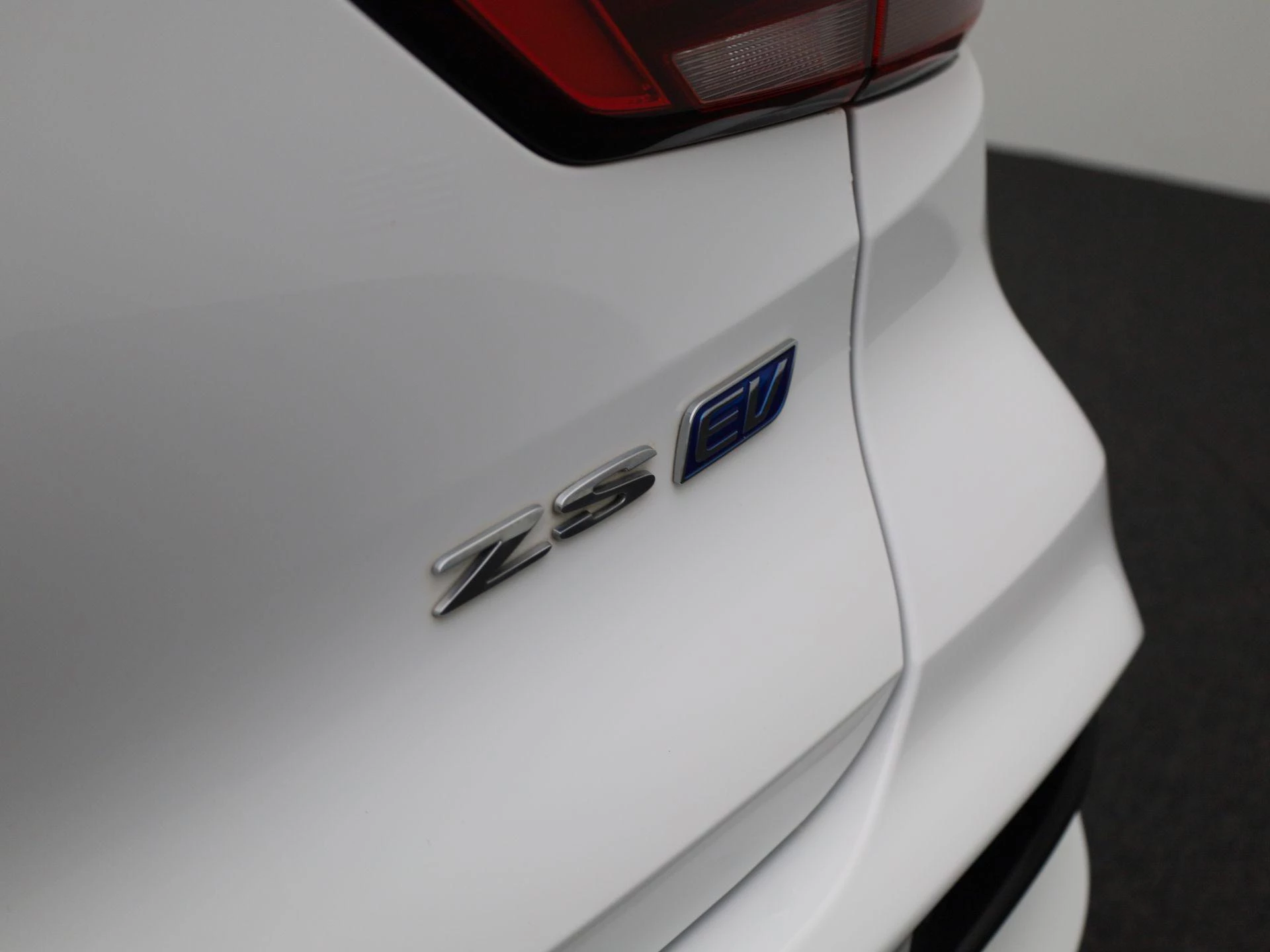 MG ZS EV Standard Range 50kWh Comfort