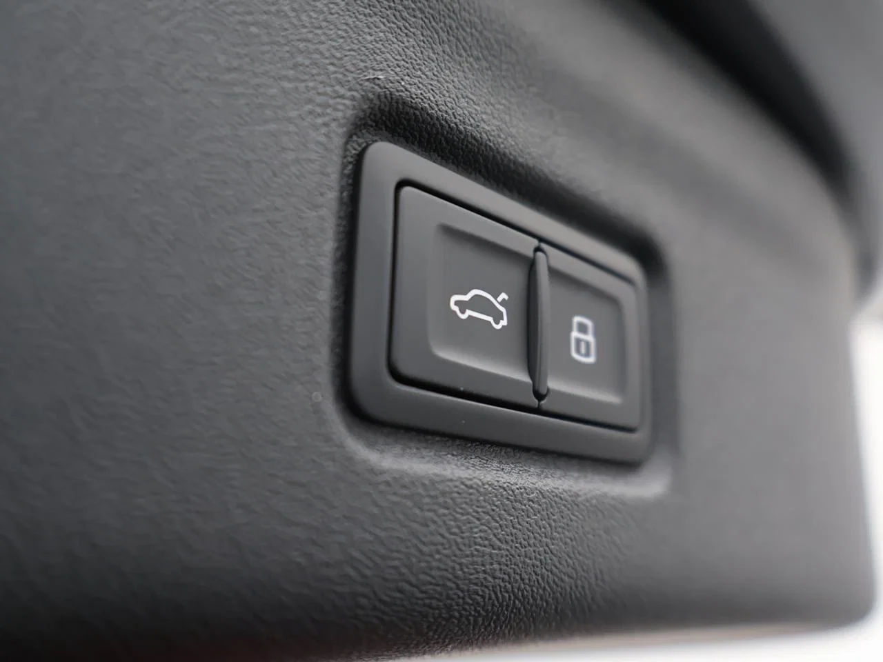 Audi-Q6 e-tron-image-20