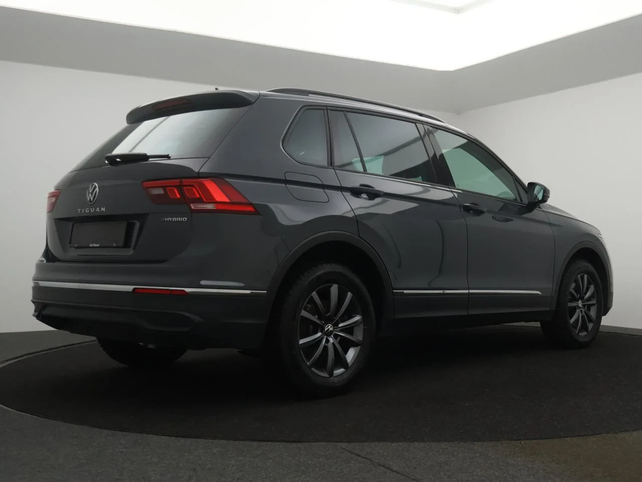 Volkswagen Tiguan eHybrid (PHEV) Tiguan PHEV eHybrid 1.4Life 245PK *AUTOMAAT*CAMERA*VIRTUAL COCKPIT*PDC*ACC*APP-CONNECT*...*