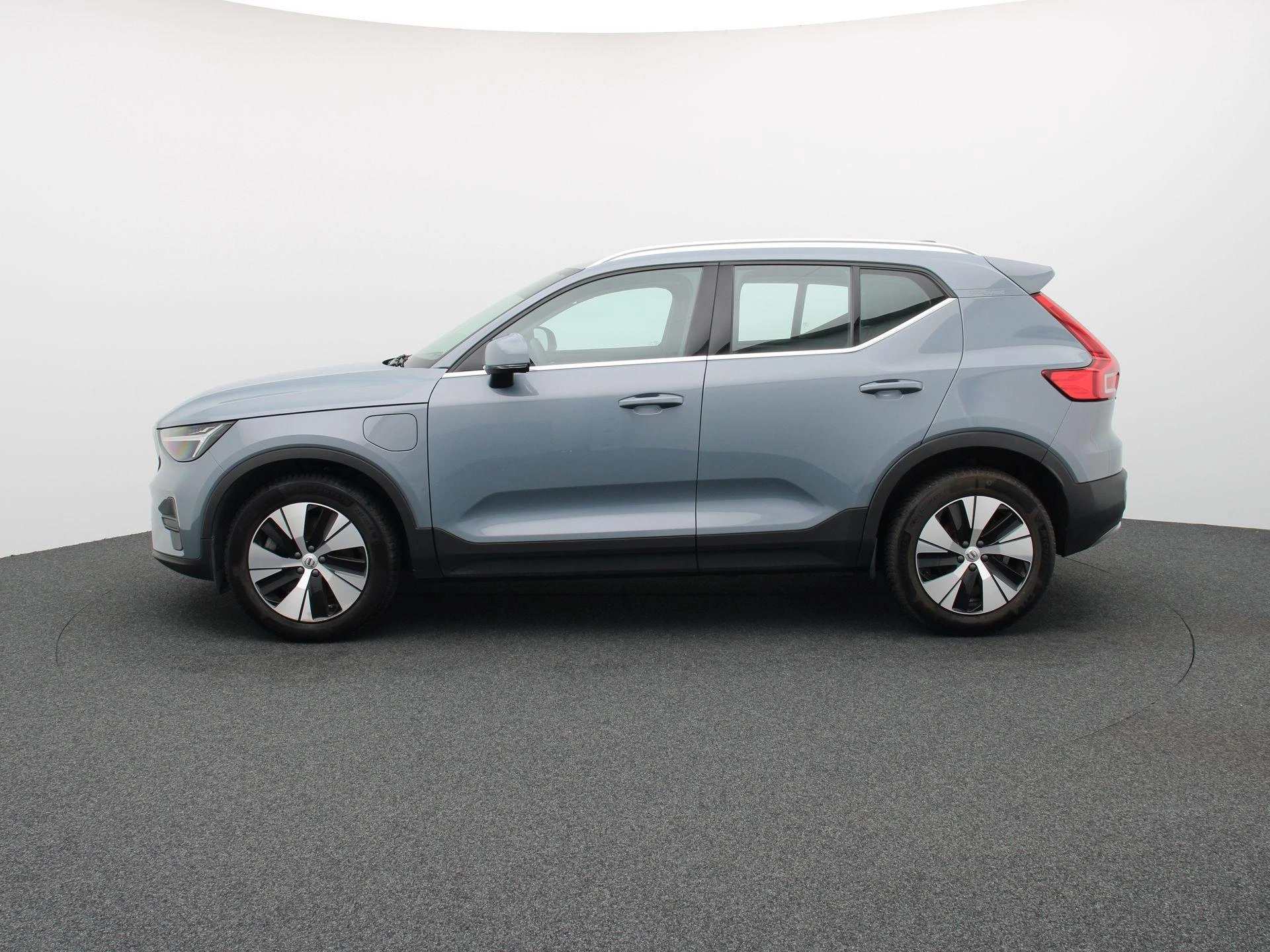 Volvo XC40 T4 PHEV PDC A | Cruise | LED