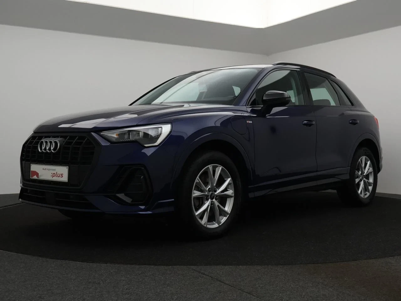 Audi-Q3-image-0