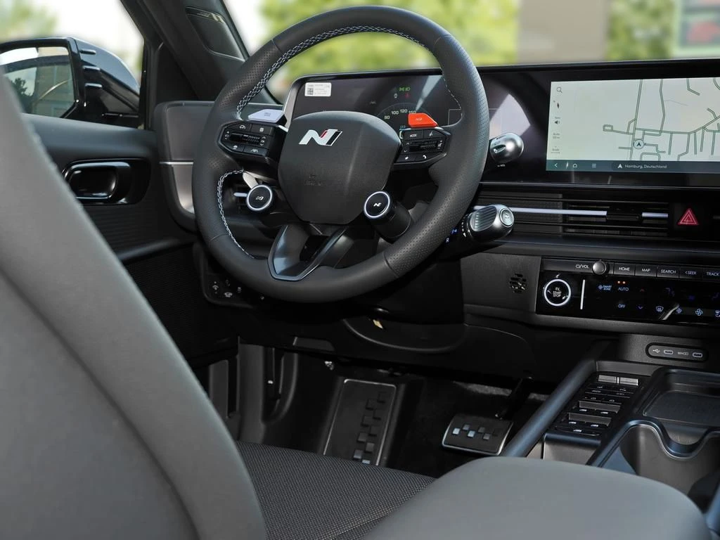 Hyundai-IONIQ 6-image-15