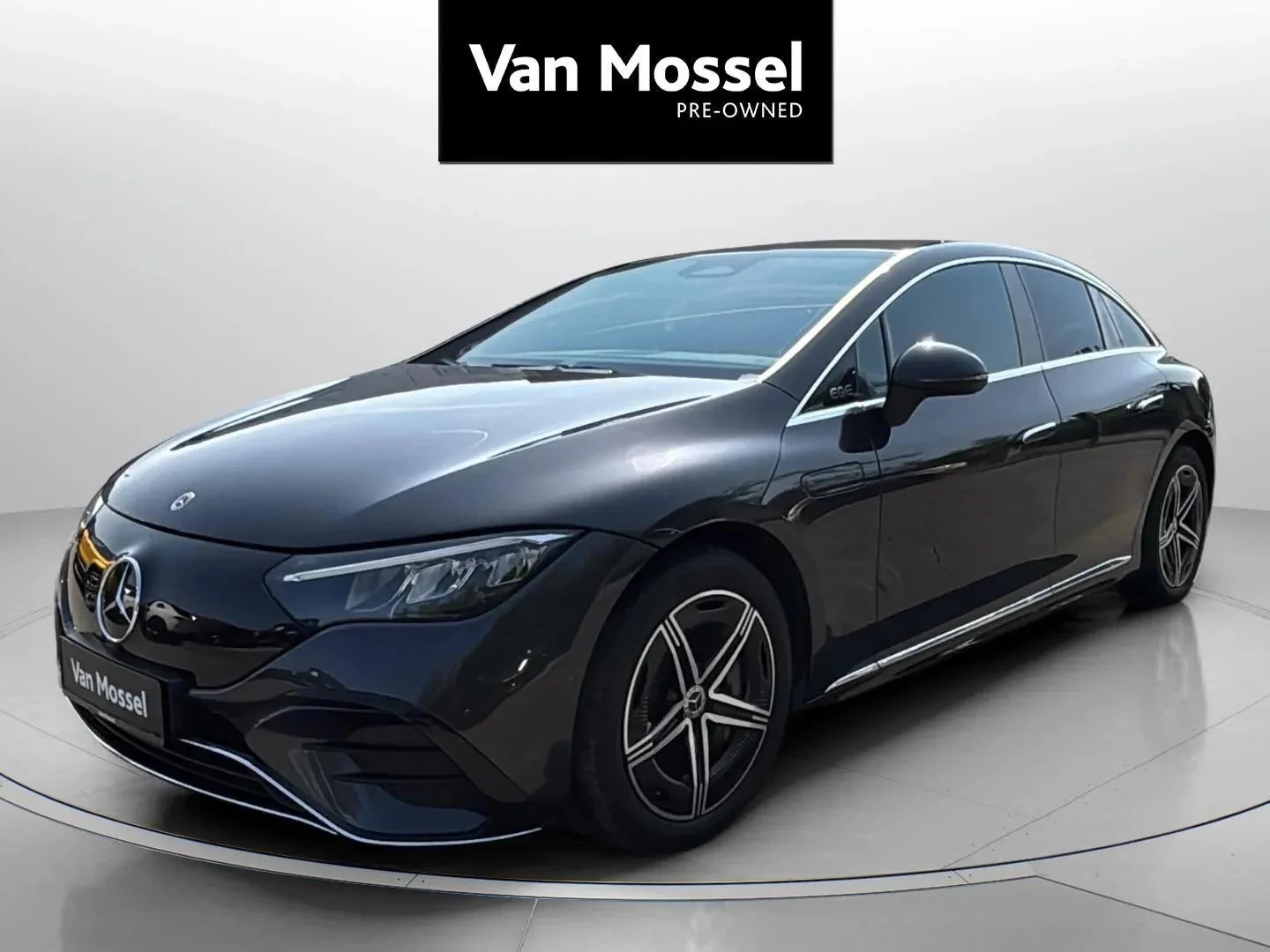 Mercedes-Benz-EQE-image-0