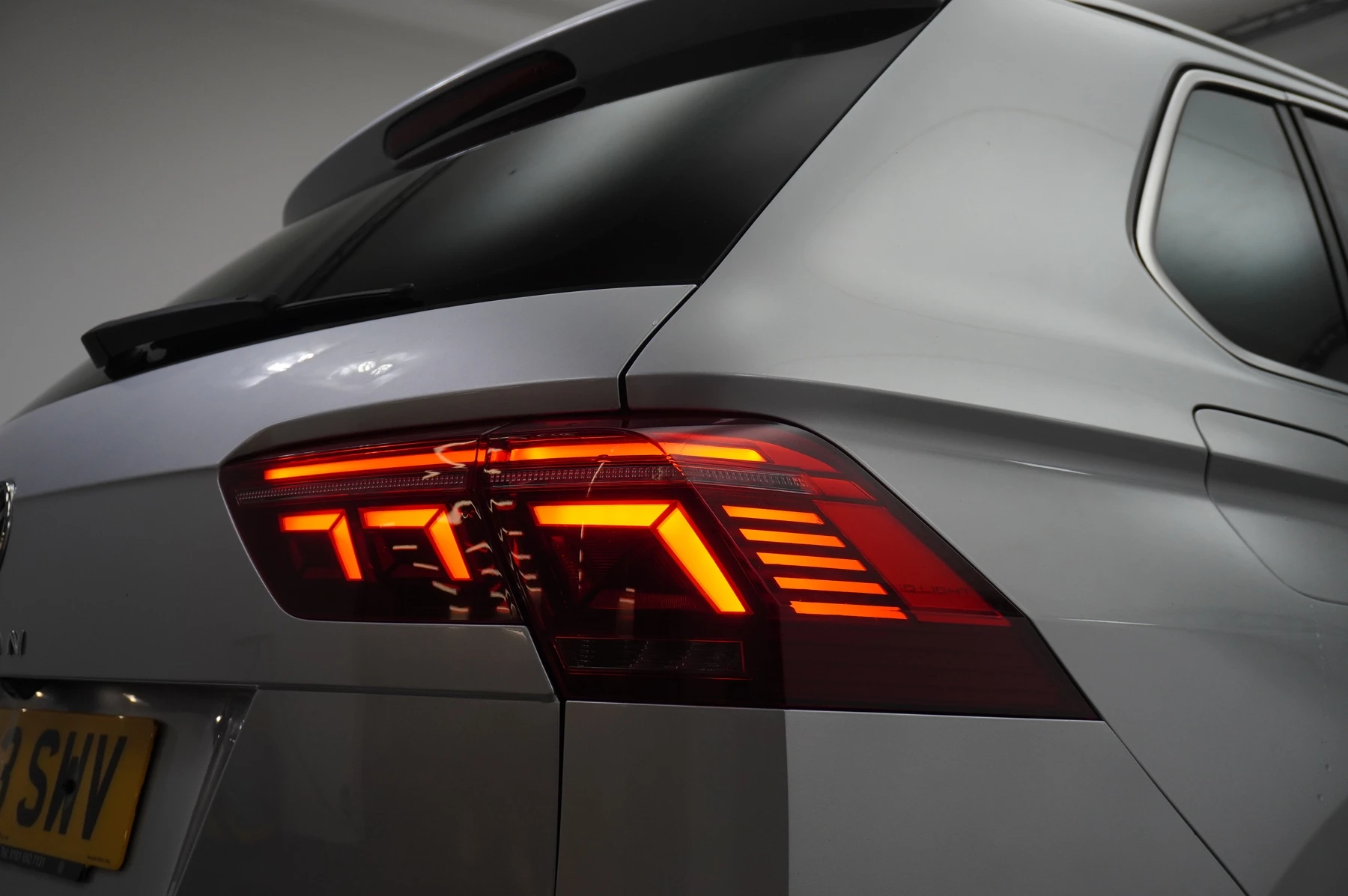 Volkswagen-Tiguan-image-42