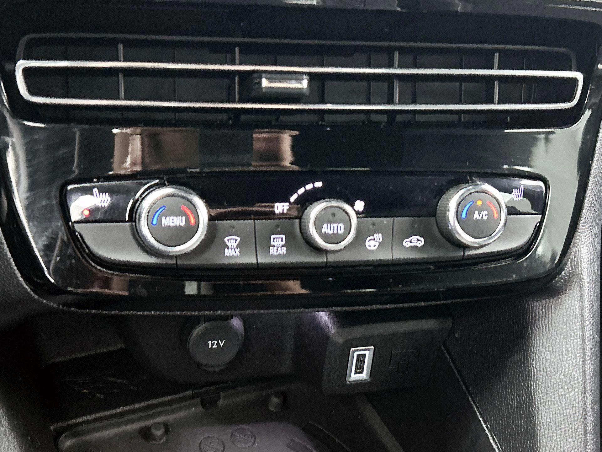 Opel-Mokka-image-17