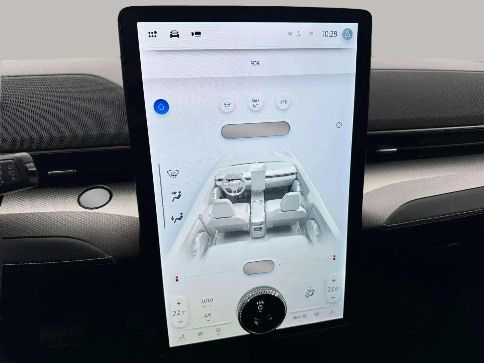 Ford-Mustang Mach-E-image-18