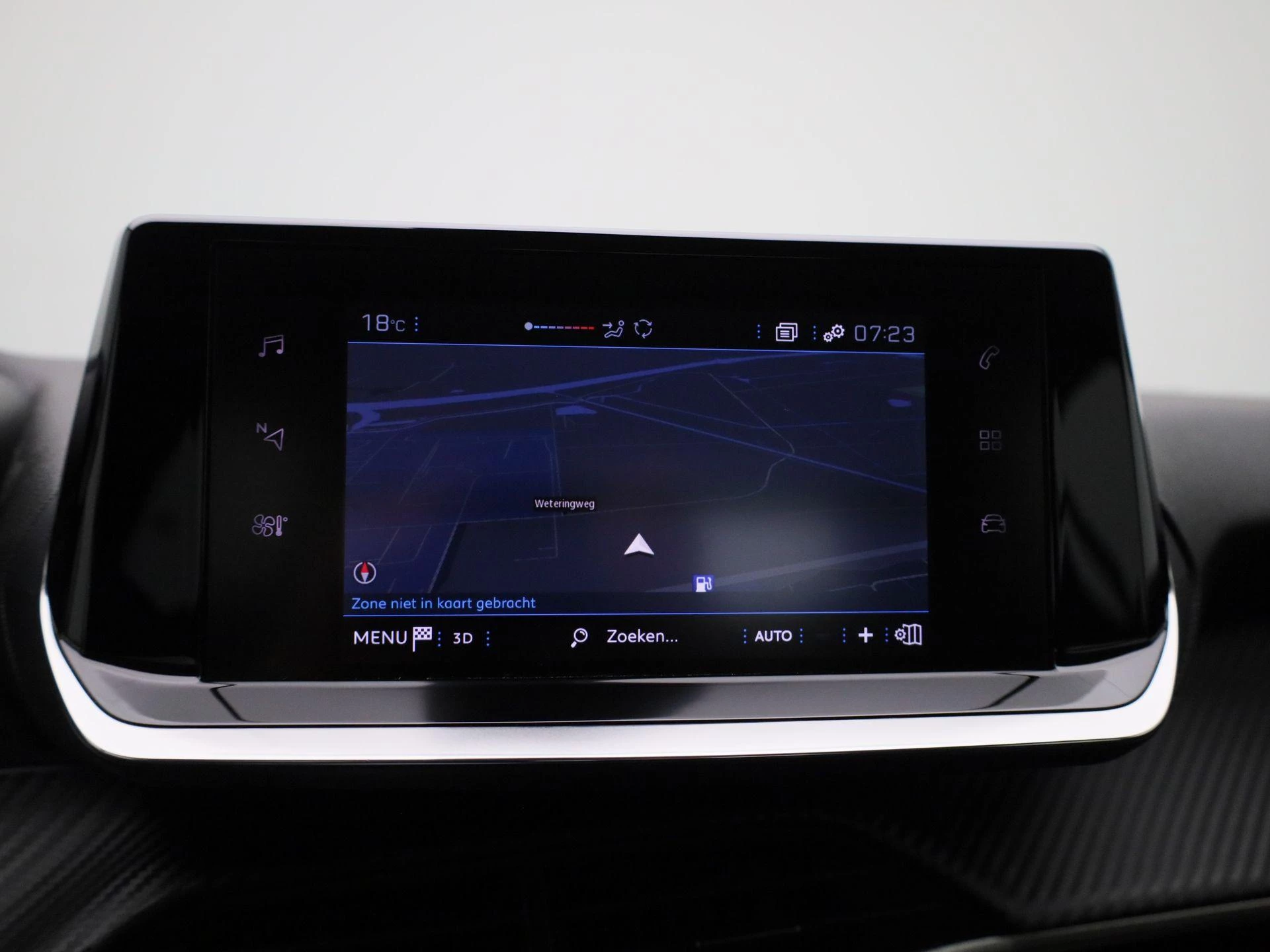 Peugeot-208-image-19