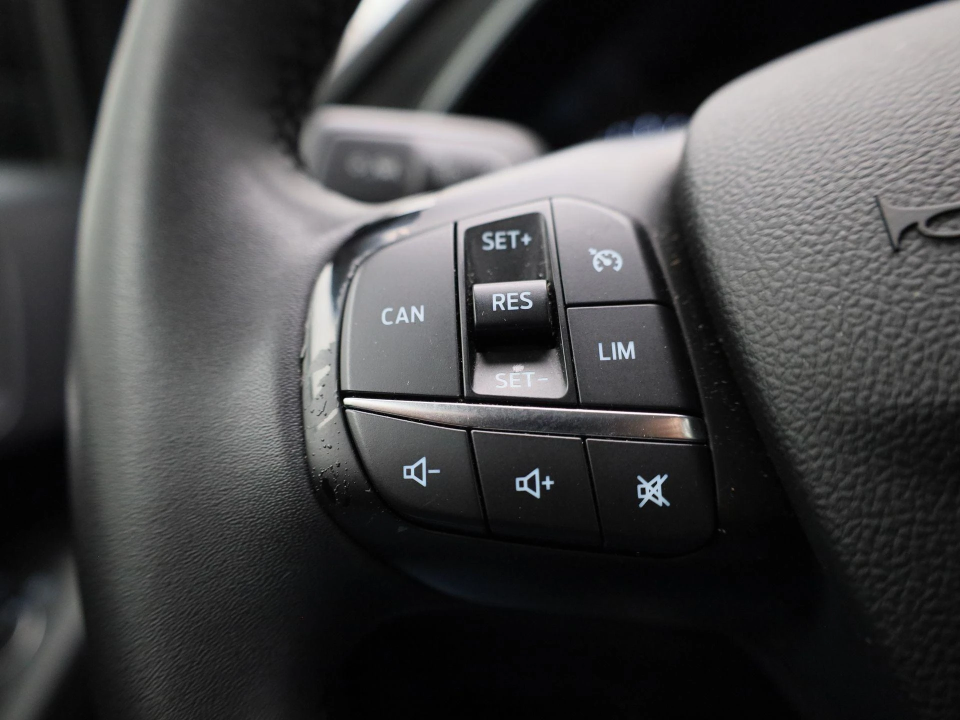 Ford-Focus-image-15