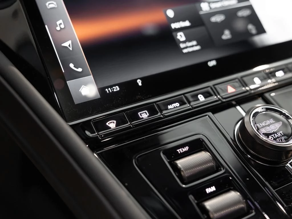 Aston Martin DB12 Coupe Aston Martin Hamburg