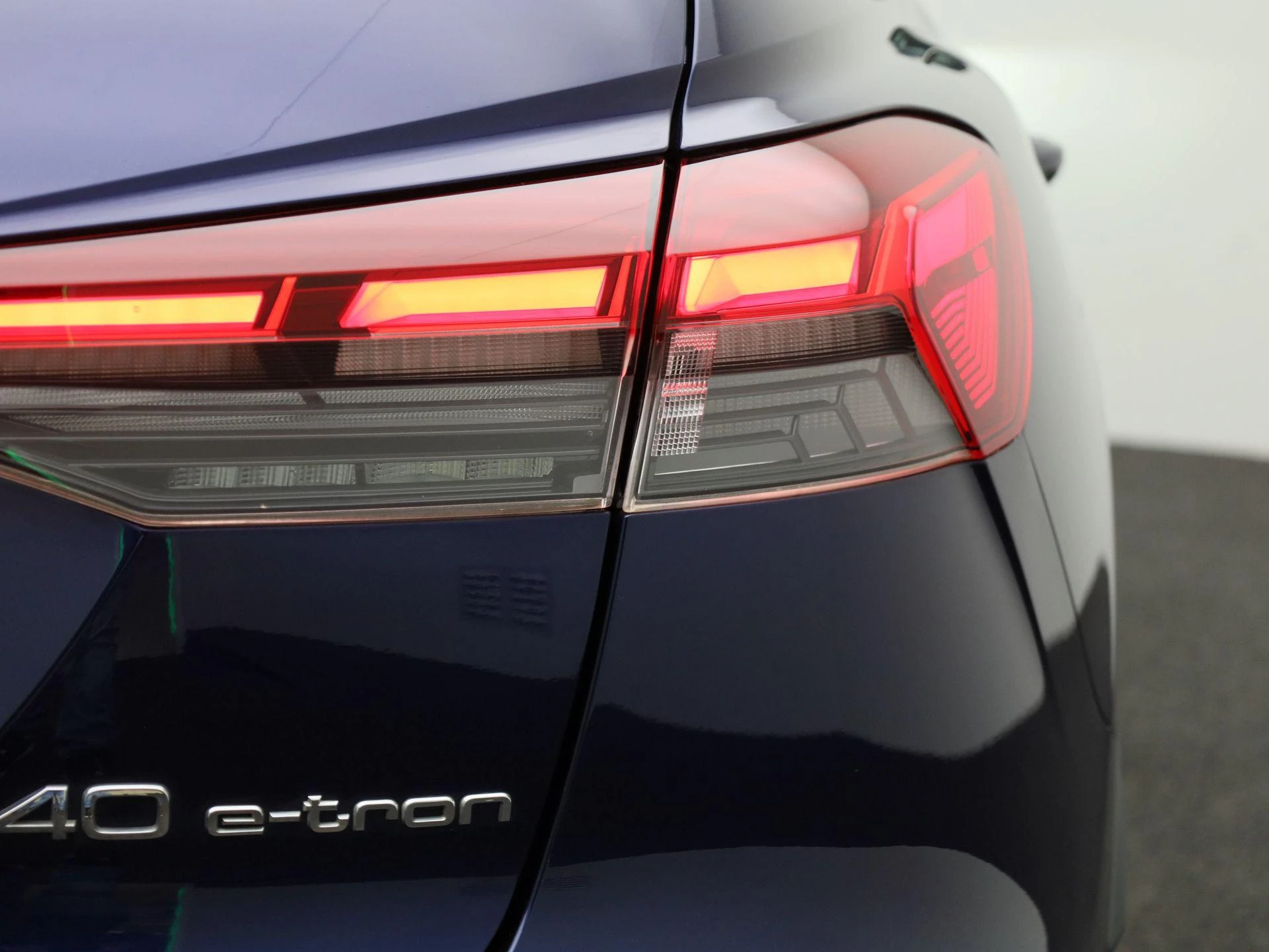 Audi-Q4 e-tron-image-42