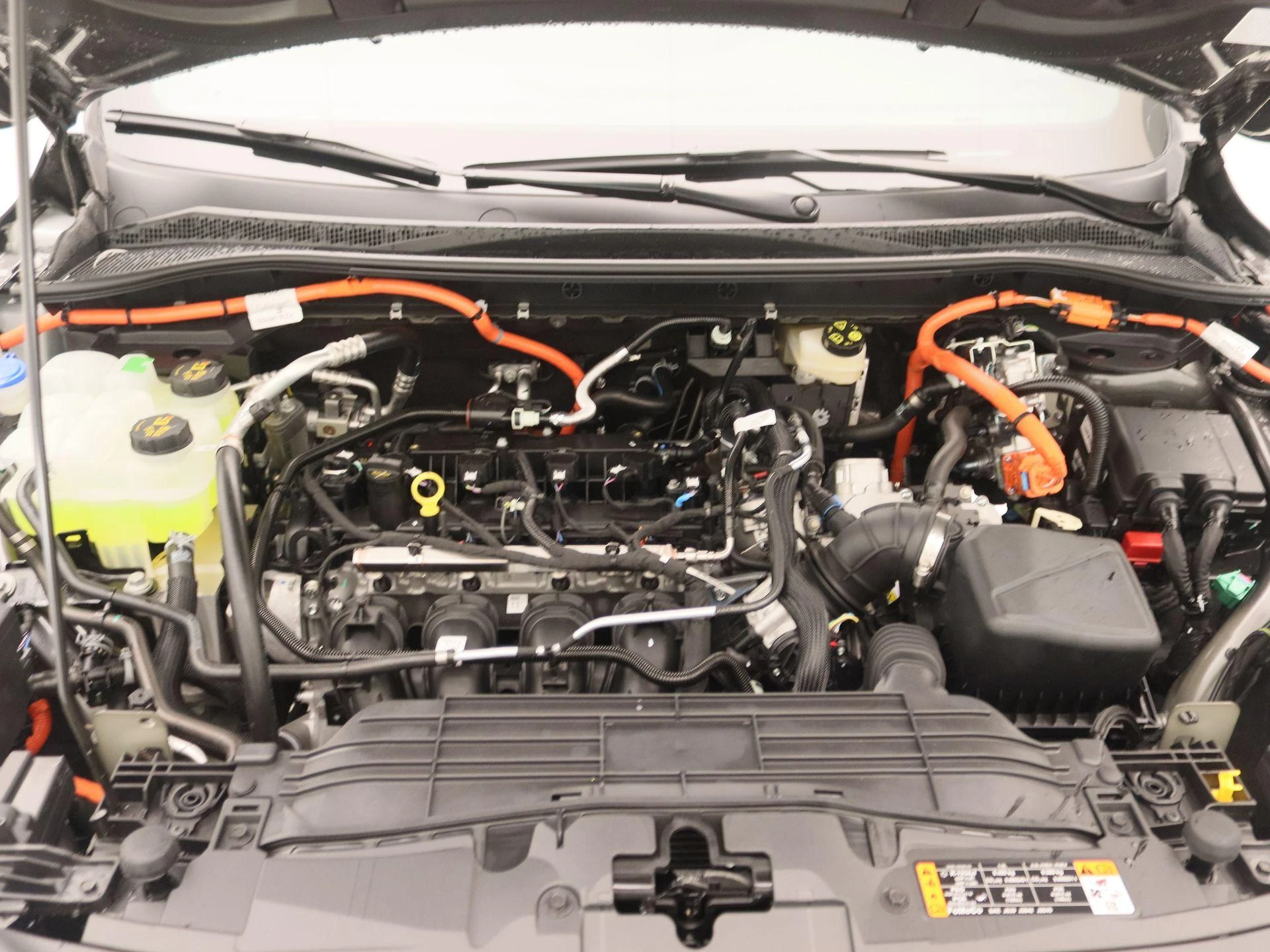 Ford-Kuga-image-25