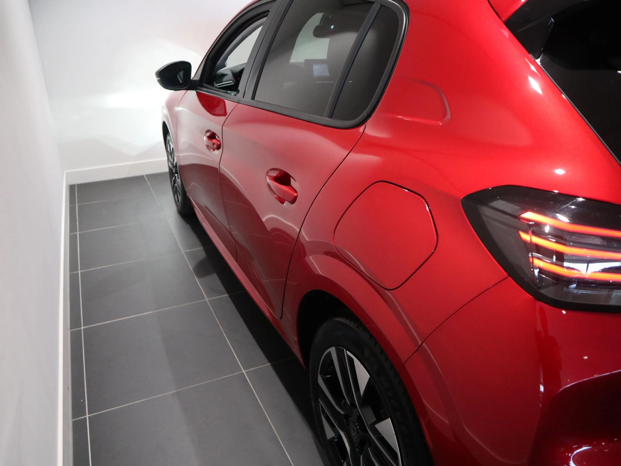 Peugeot 208 100 Allure