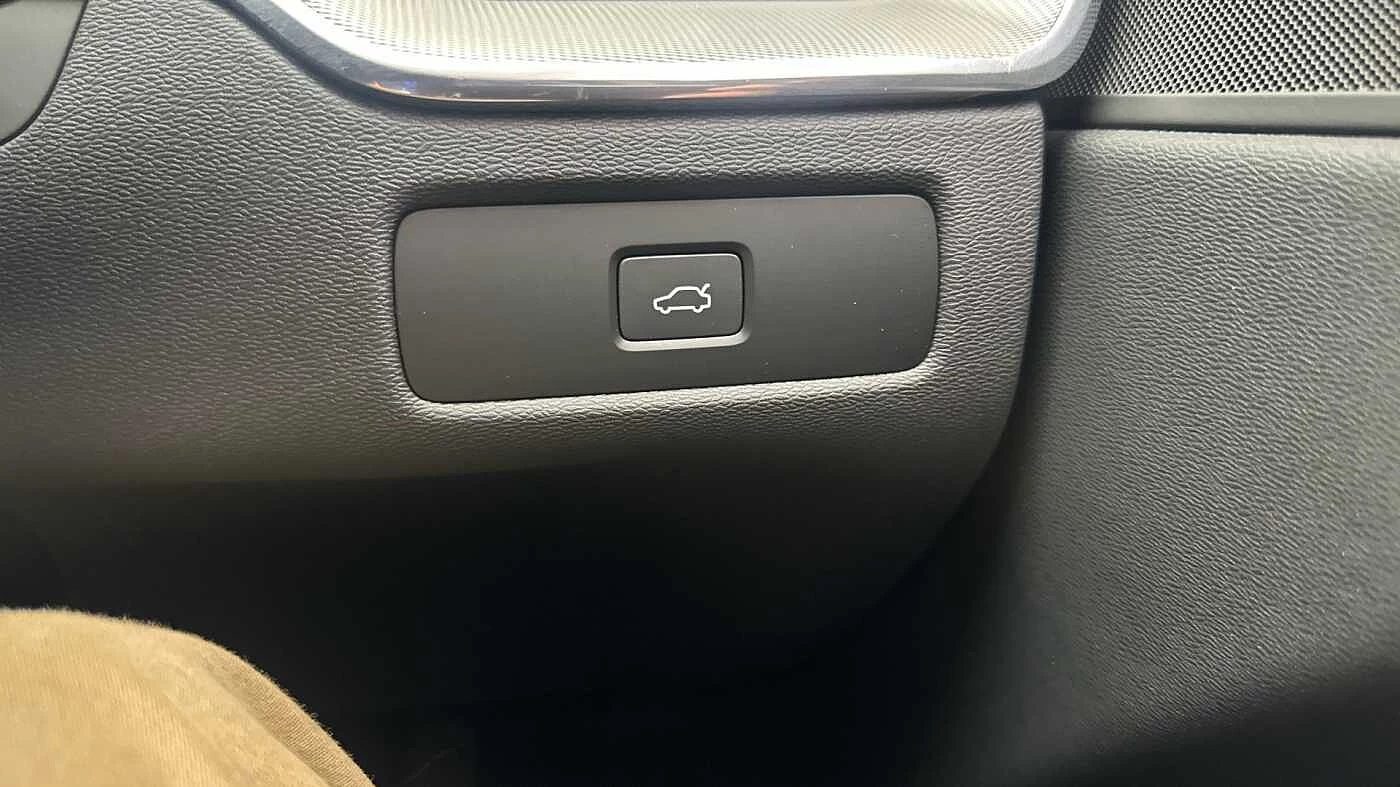 Volvo-XC60-image-26