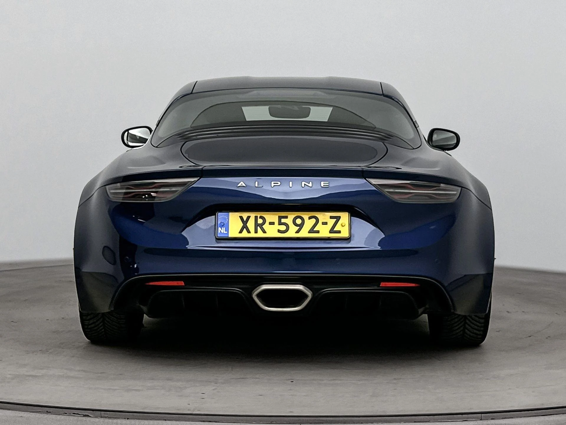 Alpine-A110-image-2