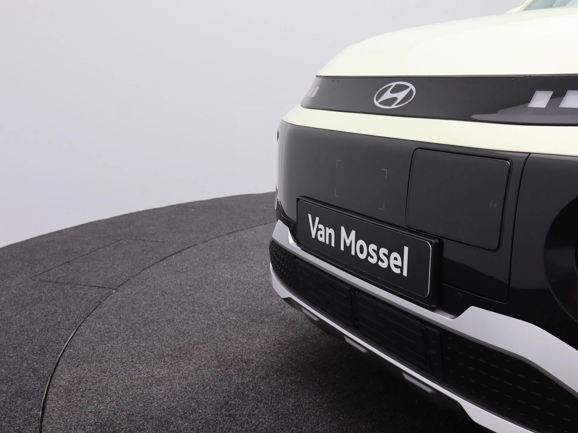 Hyundai-Inster-image-31