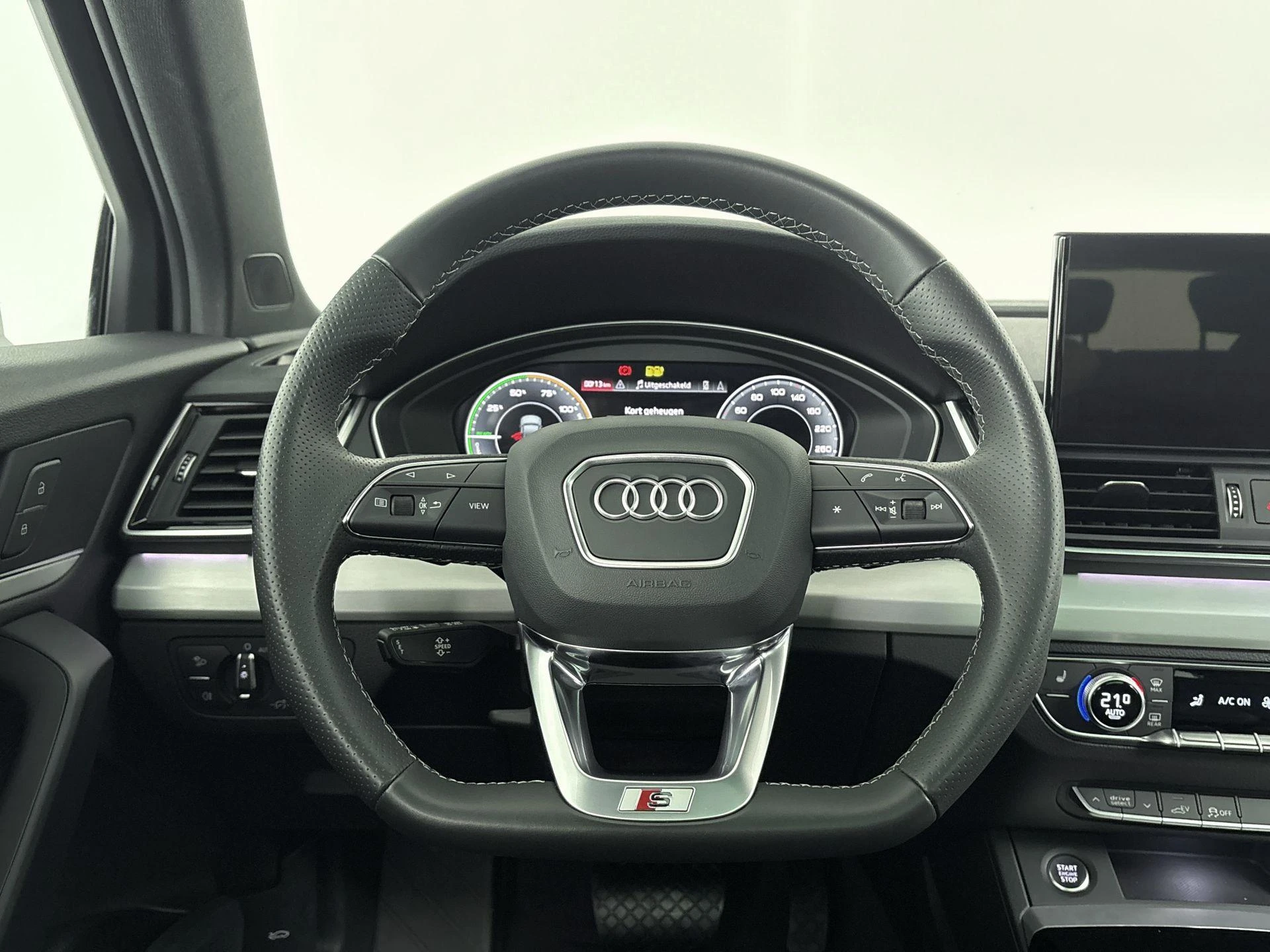 Audi-Q5-image-20