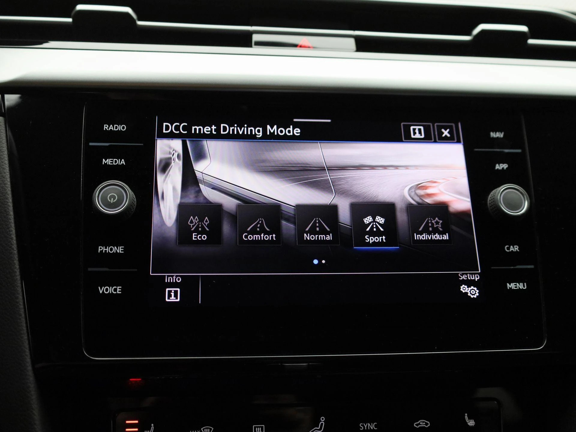 Volkswagen Arteon 1.4 TSI eHybrid R-Line Business+