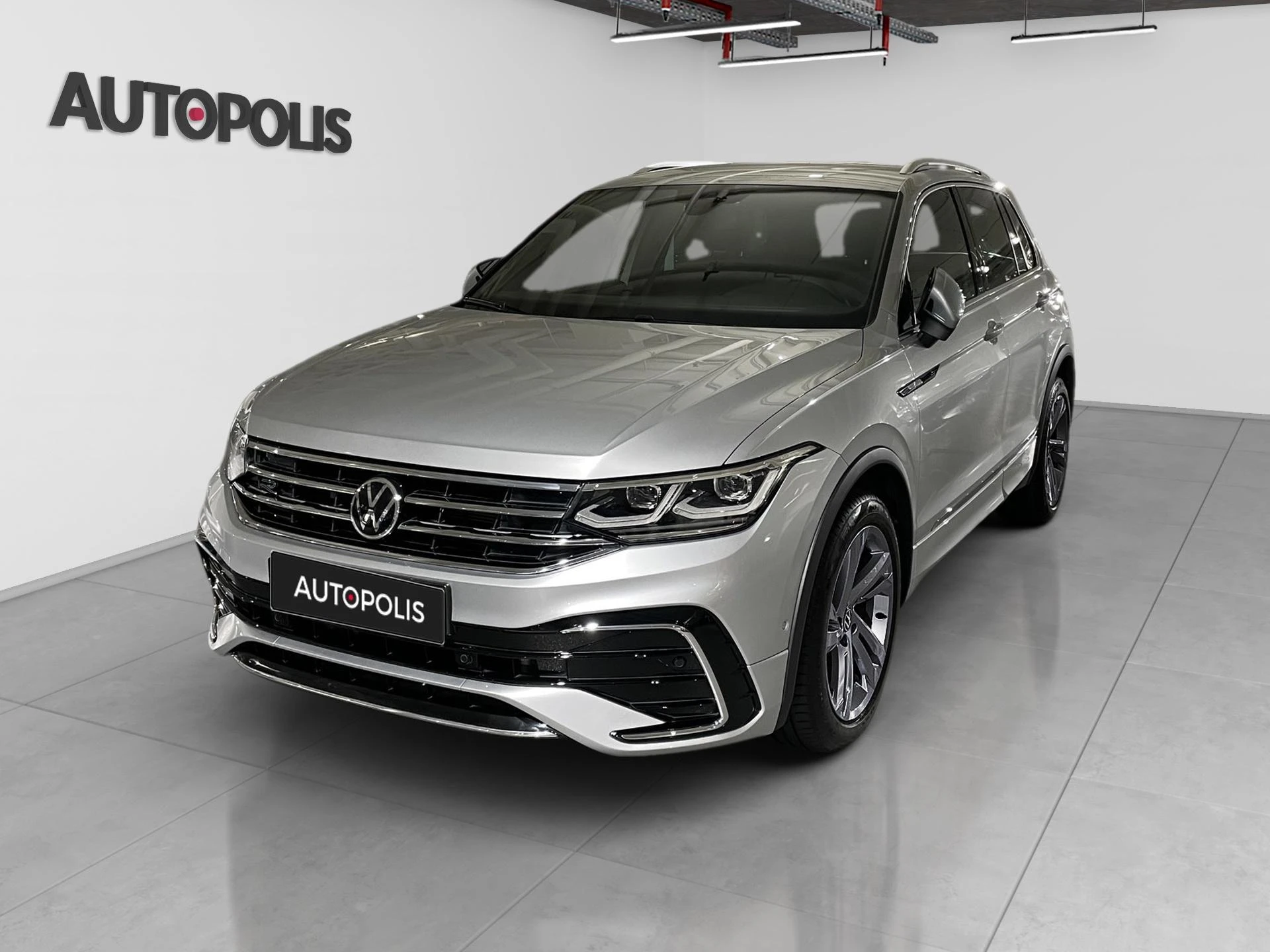 Volkswagen-Tiguan-image-16