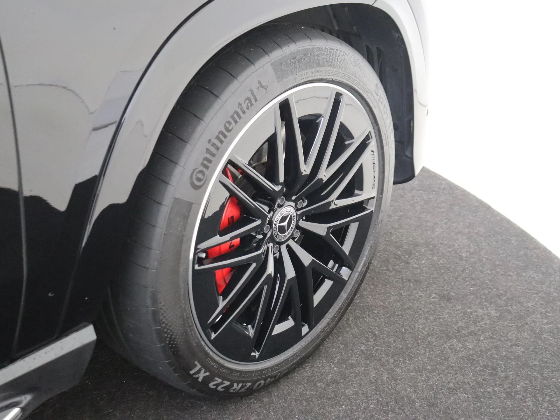 Mercedes-Benz-GLE-image-11