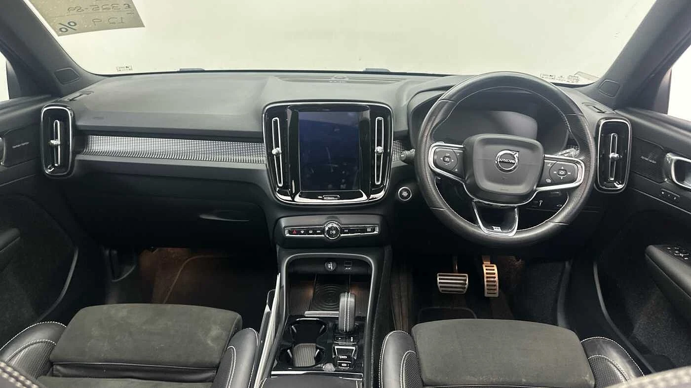 Volvo-XC40-image-5