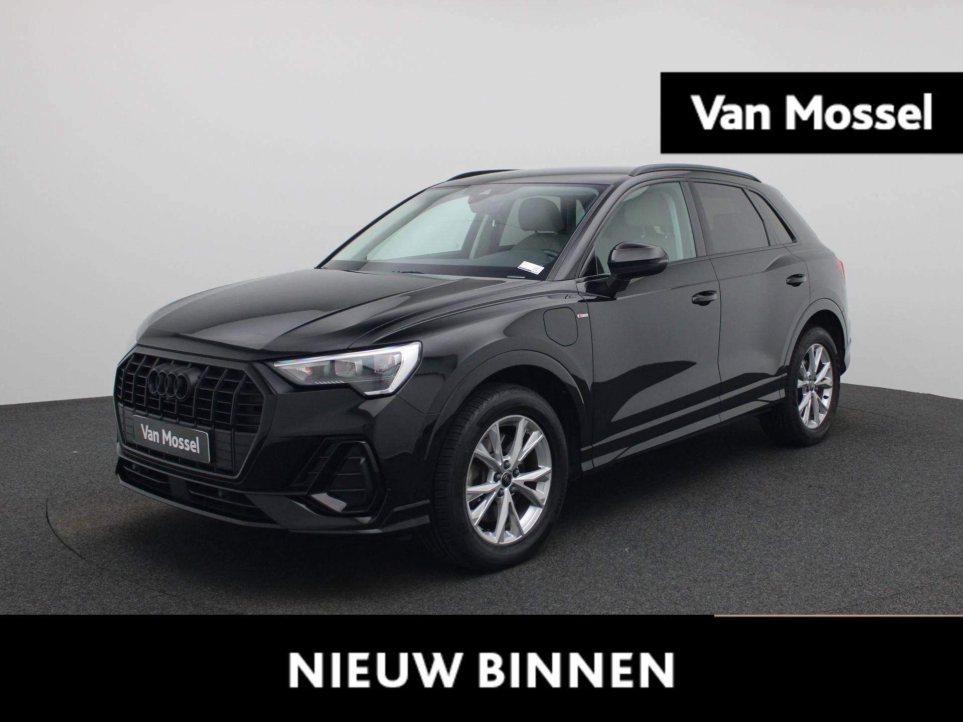 Audi-Q3-image-0