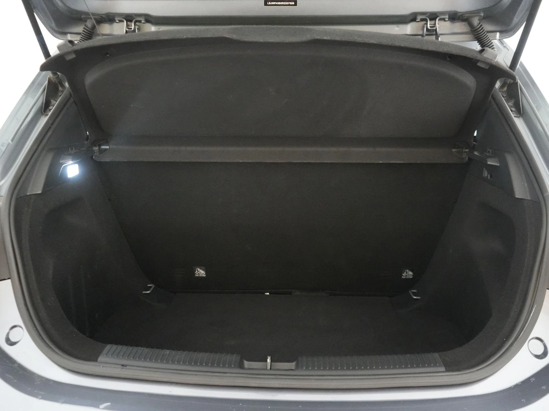 MG-ZS-image-15