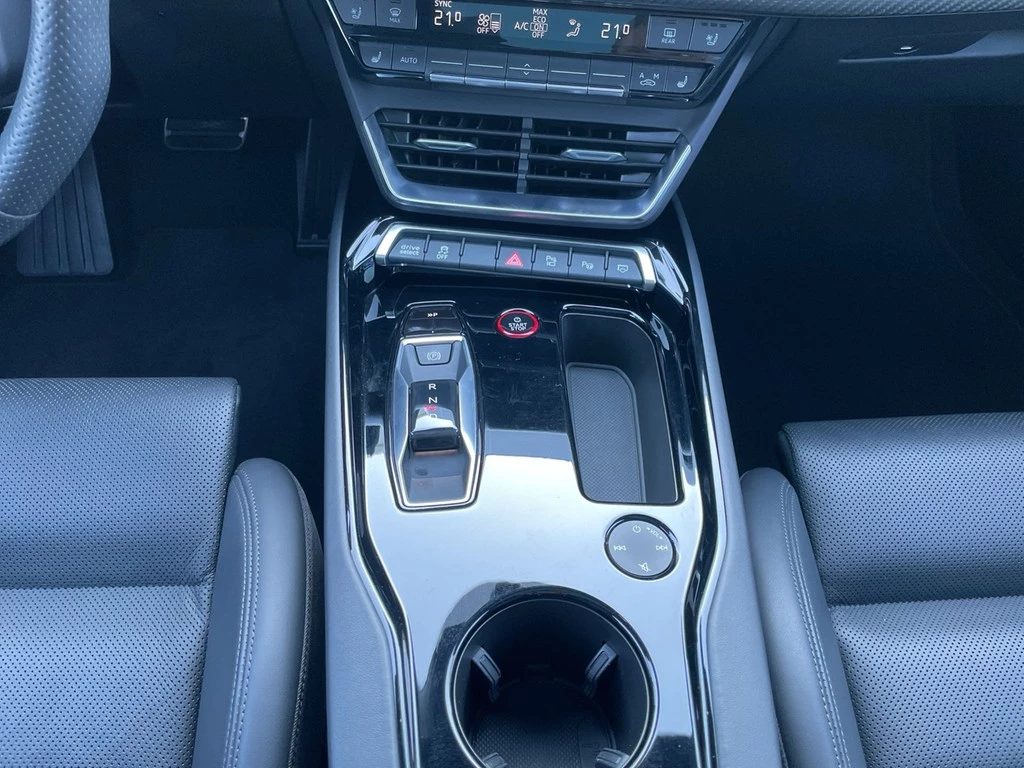 Audi e-tron GT RS quattro *SOH93%*Matrix*360°*
