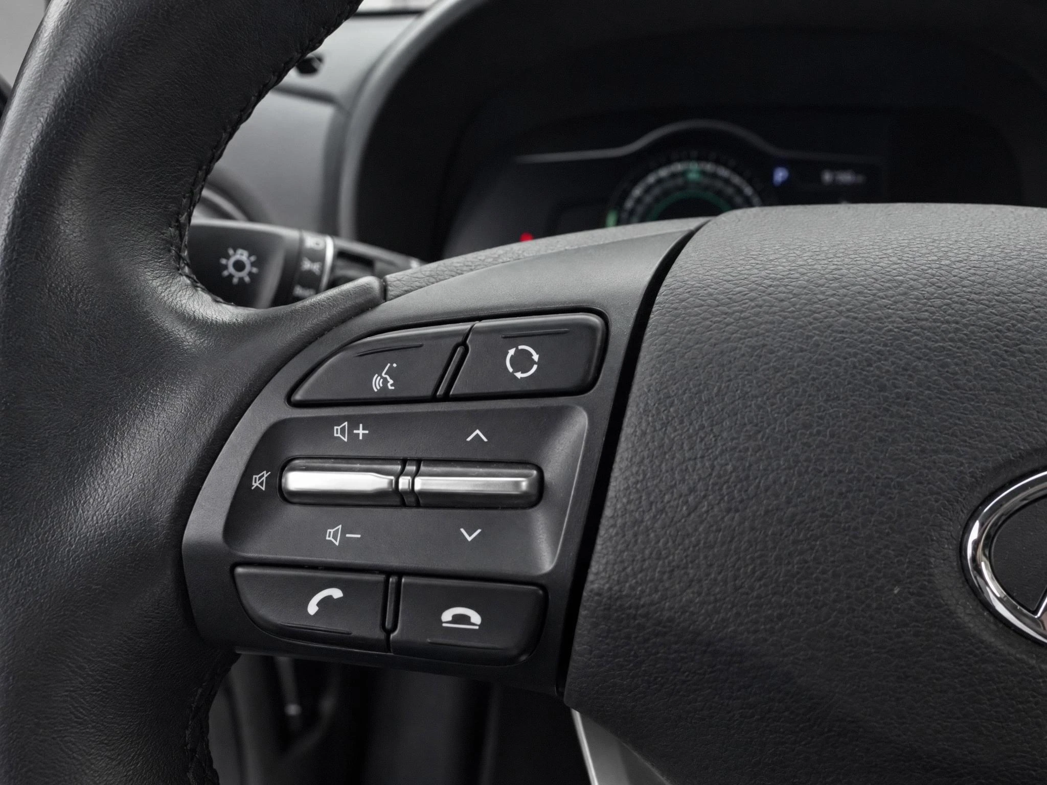 Hyundai-Kona-image-13