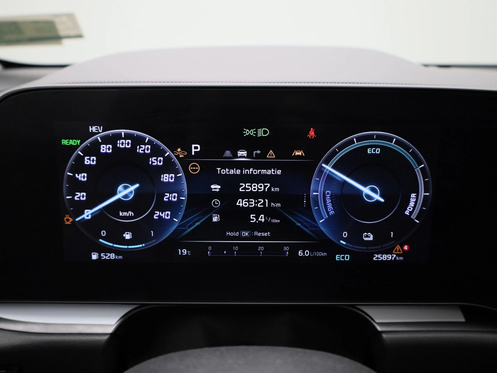 Kia-Niro-image-18