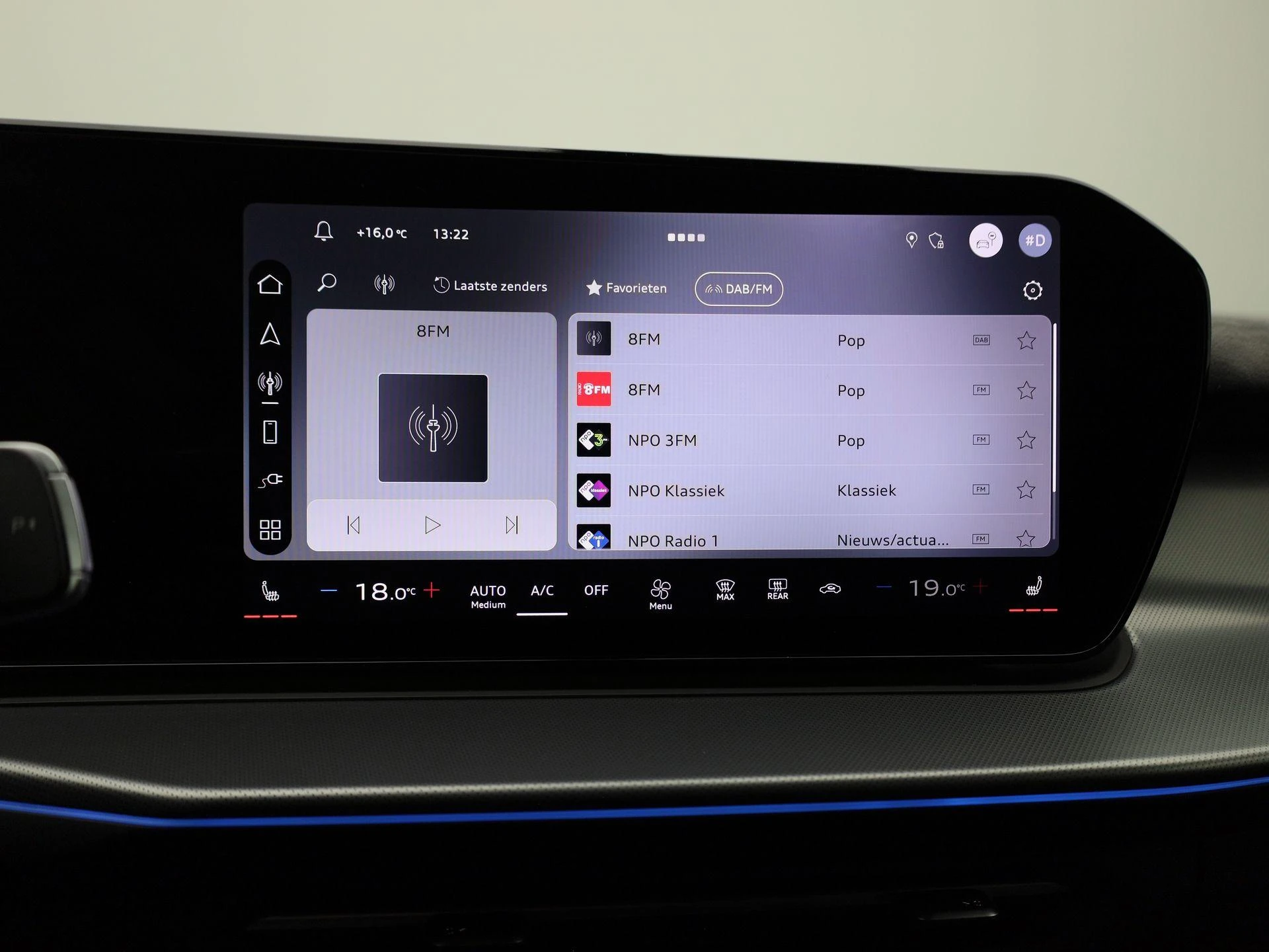 Audi-Q3-image-23