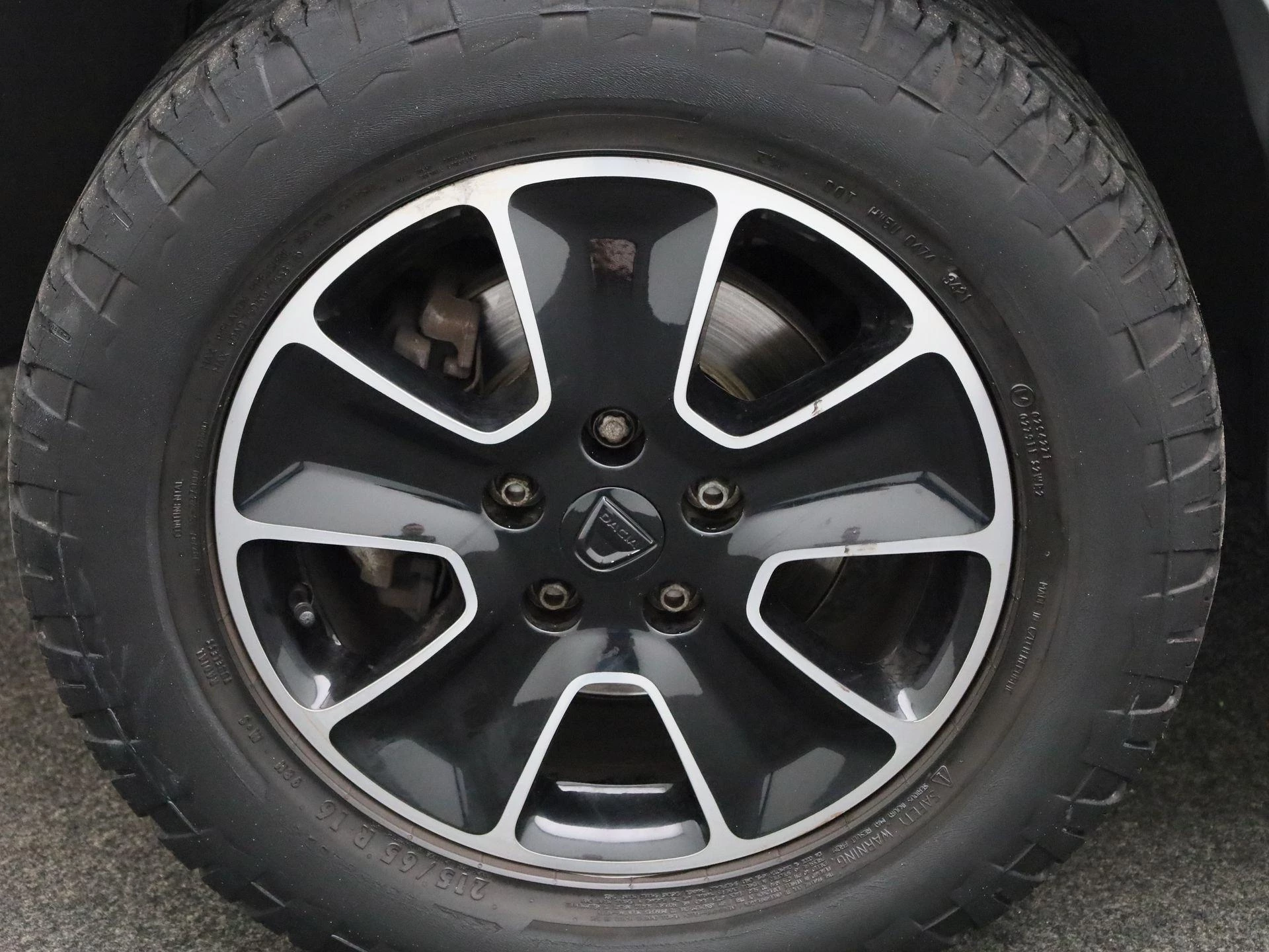 Dacia Duster 1.2 TCe 4x2 Blackshadow