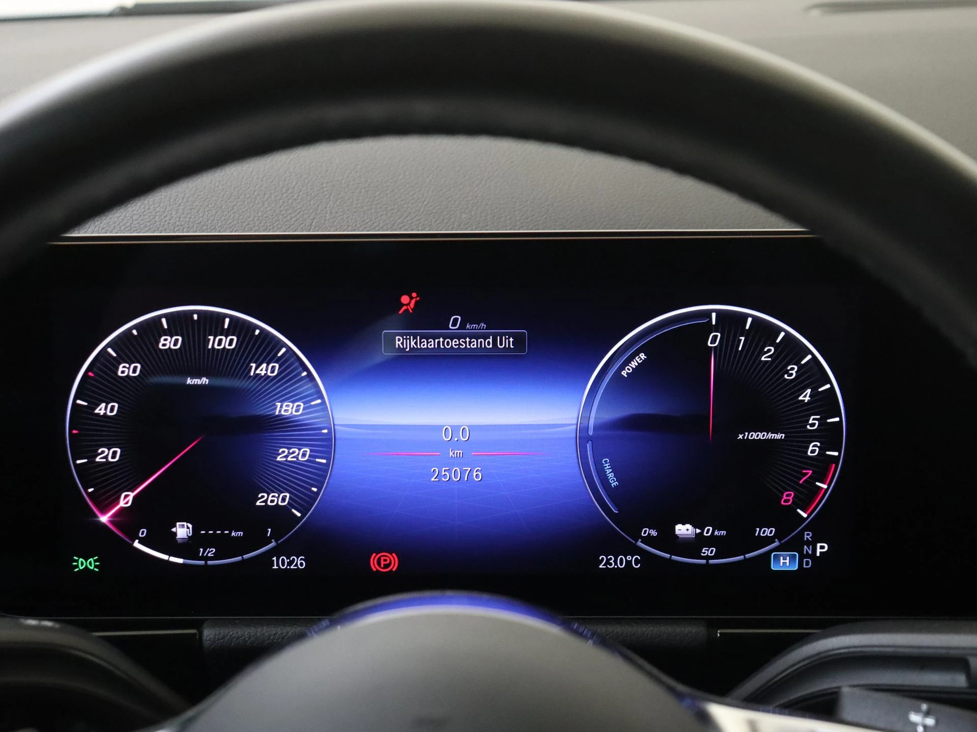 Mercedes-Benz-B-Klasse-image-11