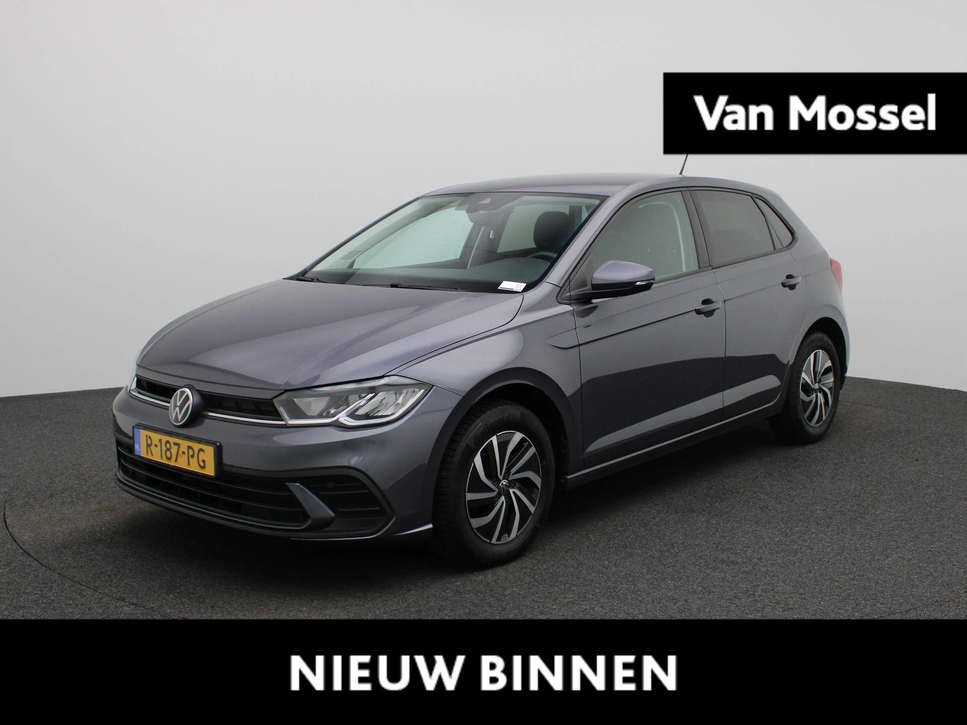 Volkswagen-Polo-image-0